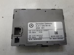 Used Central door locking module Mercedes E (W211) 2.2 E-200 CDI 16V Price on request offered by Tijdeman Mercedes Onderdelen