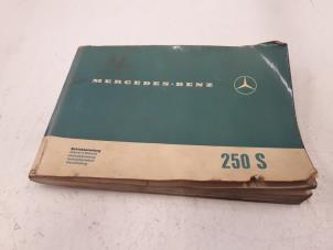 Used Instruction Booklet Mercedes S (W108/109) Price on request offered by Tijdeman Mercedes Onderdelen