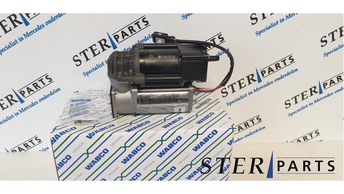 Nya Luftpump (fjädring) Mercedes E (W211) 2.2 E-200 CDI 16V Pris € 301,90 Inklusive moms erbjuds av Sterparts Mercedes specialist
