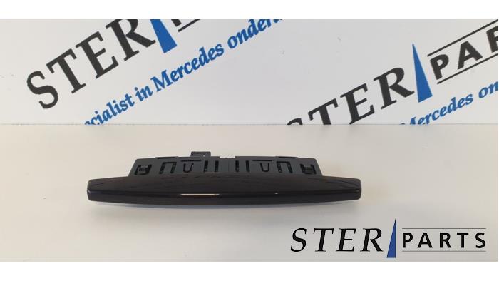 Begagnade PDC-modul Mercedes E Estate (S212) E-200 CDI 16V BlueEfficiency,BlueTEC Pris € 14,95 Marginaltabell erbjuds av Sterparts Mercedes specialist