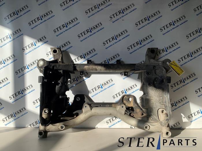 Begagnade Underram Mercedes E Estate (S212) E-200 CDI 16V BlueEfficiency,BlueTEC Pris € 89,50 Marginaltabell erbjuds av Sterparts Mercedes specialist