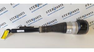 Used Rear shock absorber, right Mercedes S (W222/V222/X222) 3.0 S-400 24V 4-Matic Price € 598,95 Inclusive VAT offered by Sterparts Mercedes specialist