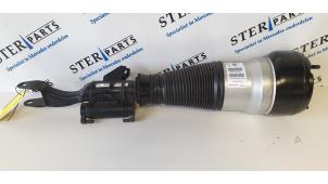 Used Front shock absorber, right Mercedes S (W222/V222/X222) 3.0 S-400 24V 4-Matic Price € 719,95 Inclusive VAT offered by Sterparts Mercedes specialist