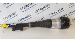 Used Rear shock absorber, left Mercedes S (W222/V222/X222) 3.0 S-400 24V 4-Matic Price € 598,95 Inclusive VAT offered by Sterparts Mercedes specialist