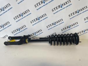 Used Front shock absorber rod, left Mercedes R (W251) 3.5 350 V6 24V 4-Matic Price € 211,75 Inclusive VAT offered by Sterparts Mercedes specialist
