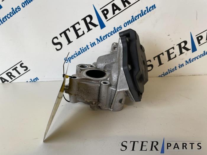 Gebrauchte AGR Ventil Mercedes E Estate (S212) E-200 CDI 16V BlueEfficiency,BlueTEC Preis € 24,95 Margenregelung angeboten von Sterparts Mercedes specialist