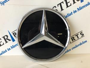 Nuevos Estrella Mercedes A (177.0) 1.3 A-200 Turbo 16V Precio € 47,80 IVA incluido ofrecido por Sterparts Mercedes specialist