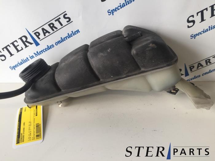 Gebrauchte Ausgleichsbehälter Mercedes E Combi (S210) 2.2 E-220 CDI 16V Preis € 20,00 Margenregelung angeboten von Sterparts Mercedes specialist