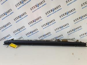 Used Rear blind Mercedes S (W220) 3.2 S-320 CDI Price € 74,50 Margin scheme offered by Sterparts Mercedes specialist