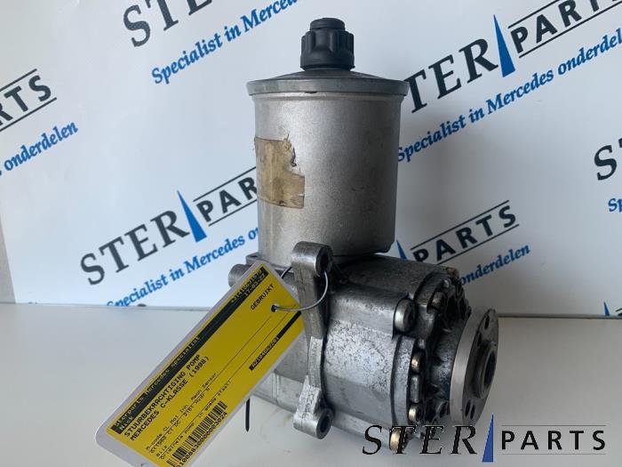 Begagnade Servostyrningspump Mercedes C Combi (S202) 2.2 C-200 CDI 16V Pris € 50,00 Marginaltabell erbjuds av Sterparts Mercedes specialist