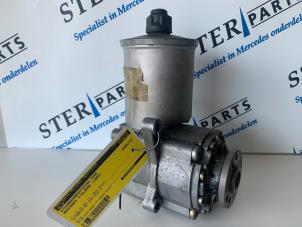 Used Power steering pump Mercedes C Combi (S202) 2.2 C-200 CDI 16V Price € 50,00 Margin scheme offered by Sterparts Mercedes specialist