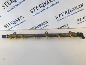 Used Fuel injector nozzle Mercedes S (W220) 3.2 S-320 CDI Price € 75,00 Margin scheme offered by Sterparts Mercedes specialist