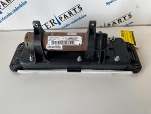 Begagnade Höger airbag (instrumentbräda) Mercedes A (W169) 2.0 A-200 5-Drs. Pris € 35,00 Marginaltabell erbjuds av Sterparts Mercedes specialist