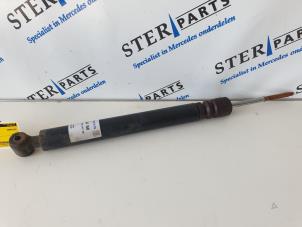Used Rear shock absorber rod, right Mercedes B (W245,242) 2.0 B-200 CDI 16V Price € 30,00 Margin scheme offered by Sterparts Mercedes specialist