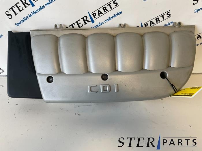 Gebrauchte Abdeckblech Motor Mercedes E (W210) 3.2 E-320 CDI 24V Preis € 25,00 Margenregelung angeboten von Sterparts Mercedes specialist