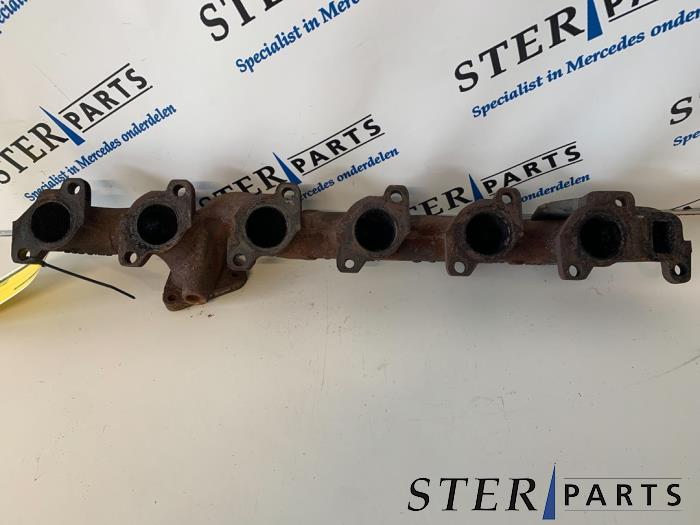 Gebrauchte Abgaskrümmer Mercedes E (W211) 3.2 E-280 CDI 24V Preis € 60,00 Margenregelung angeboten von Sterparts Mercedes specialist