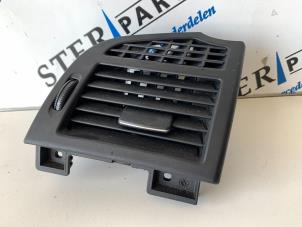 Used Dashboard vent Mercedes S (W221) 3.0 S-320 CDI 24V 4-Matic Price € 24,95 Margin scheme offered by Sterparts Mercedes specialist