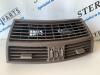 Dashboard vent from a Mercedes S (W220), 1998 / 2005 3.2 S-320 CDI 24V, Saloon, 4-dr, Diesel, 3.226cc, 145kW (197pk), RWD, OM613960, 1999-08 / 2002-09, 220.026; 220.126 1999