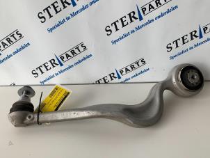 Used Front lower wishbone, right Mercedes S (W222/V222/X222) 3.0 S-400 24V 4-Matic Price € 114,95 Inclusive VAT offered by Sterparts Mercedes specialist