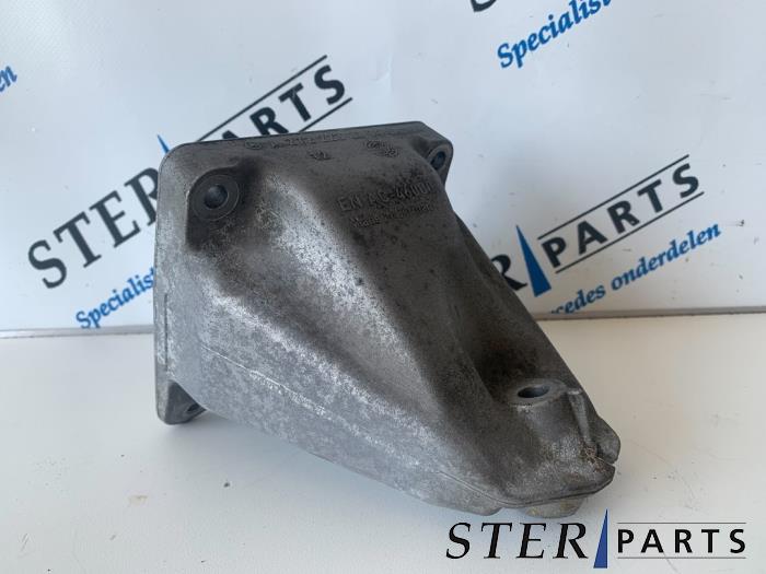 Used Engine mount Mercedes S (W221) 3.5 S-350 24V Price € 60,00 Margin scheme offered by Sterparts Mercedes specialist