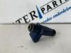 Injector (petrol injection) from a Mercedes C (W203), 2000 / 2007 2.6 C-240 V6 18V, Saloon, 4-dr, Petrol, 2.597cc, 125kW (170pk), RWD, M112912, 2000-04 / 2004-04, 203.061 2000