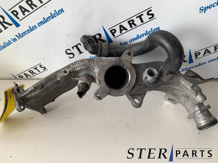 Usados Válvula EGR Mercedes E (W211) 2.2 E-200 CDI 16V Precio € 49,95 Norma de margen ofrecido por Sterparts Mercedes specialist