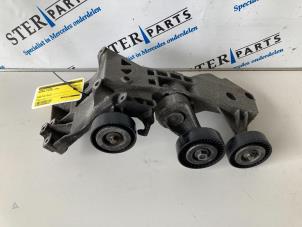 Used V belt tensioner Mercedes A (W169) 1.5 A-150 Price € 45,00 Margin scheme offered by Sterparts Mercedes specialist