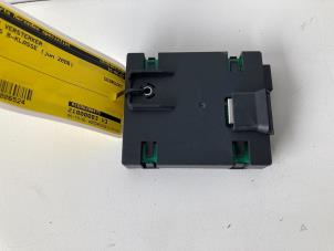 Begagnade Antennförstärkare Mercedes B (W245) 1.7 B-170 16V Pris € 9,95 Marginaltabell erbjuds av Sterparts Mercedes specialist