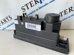 Used Electric central locking vacuum pump Mercedes CLK (W208) 2.0 200 16V Price € 70,00 Margin scheme offered by Sterparts Mercedes specialist