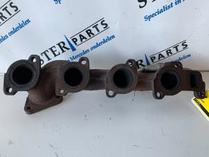 Used Exhaust manifold Mercedes C Estate (S204) 2.2 C-220 CDI 16V Price € 75,00 Margin scheme offered by Sterparts Mercedes specialist