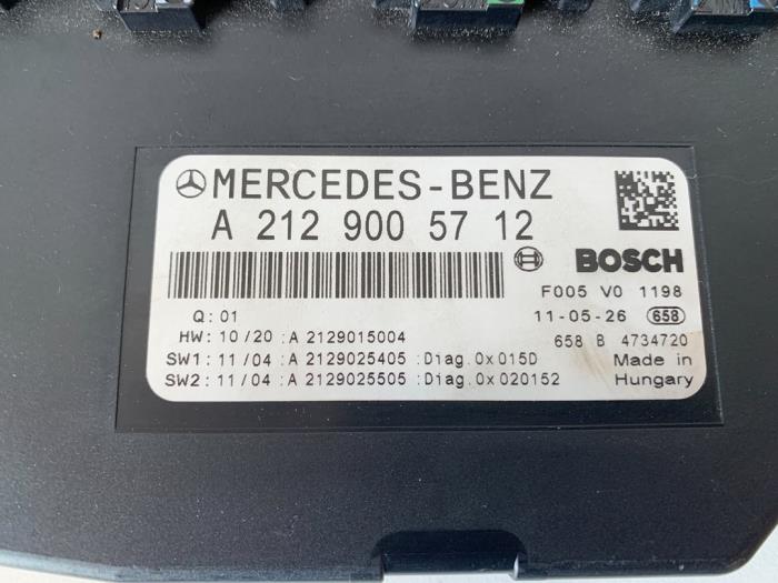 Comfort Module from a Mercedes-Benz C (W204) 2.2 C-180 CDI 16V BlueEFFICIENCY 2012