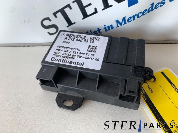 Używane Modul pompa paliwowa Mercedes C (W204) 2.2 C-220 CDI 16V BlueEFFICIENCY Cena € 45,00 Procedura marży oferowane przez Sterparts Mercedes specialist
