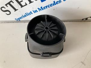 Used Alarm siren Mercedes S (W221) 3.0 S-320 CDI 24V 4-Matic Price € 50,00 Margin scheme offered by Sterparts Mercedes specialist