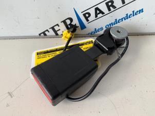Used Rear seatbelt buckle, right Mercedes ML III (166) 2.1 ML-250 CDI 16V BlueTEC 4-Matic Price € 25,00 Margin scheme offered by Sterparts Mercedes specialist