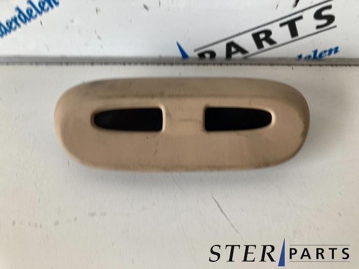 Begagnade PDC-panel Mercedes S (W220) 3.2 S-320 18V Pris € 19,95 Marginaltabell erbjuds av Sterparts Mercedes specialist