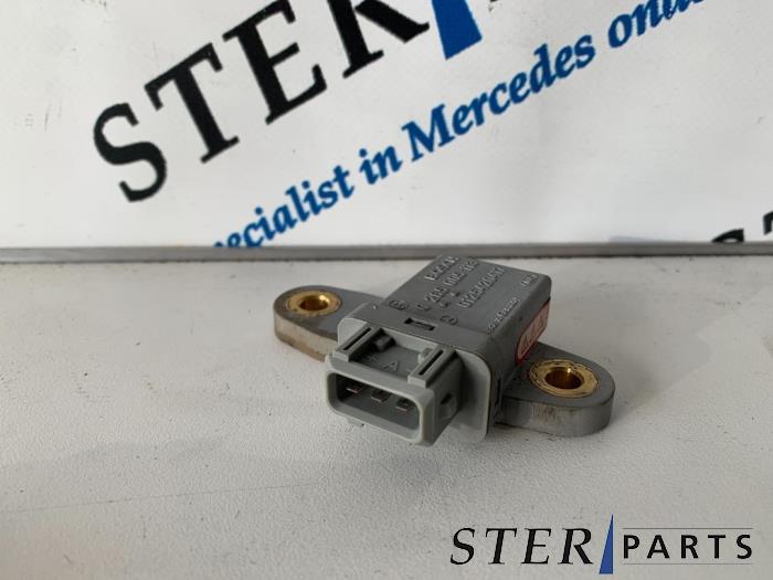 Begagnade Sensor (övriga) Mercedes S (W220) 3.2 S-320 18V Pris € 35,00 Marginaltabell erbjuds av Sterparts Mercedes specialist