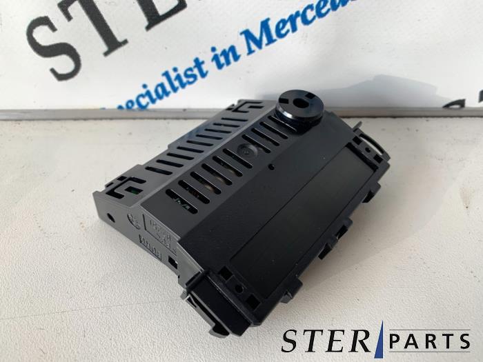 Begagnade PDC-panel Mercedes CLK (C209) 1.8 200 K 16V Pris € 35,00 Marginaltabell erbjuds av Sterparts Mercedes specialist