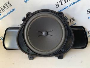 Used Subwoofer Mercedes S (W221) 3.0 S-320 CDI 24V Price € 35,00 Margin scheme offered by Sterparts Mercedes specialist