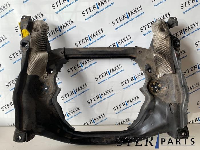 Begagnade Underram Mercedes S (W221) 3.0 S-320 CDI 24V Pris € 124,50 Marginaltabell erbjuds av Sterparts Mercedes specialist