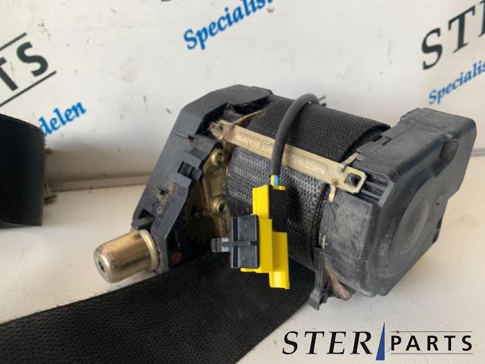 Front seatbelt, left Mercedes ML I 2.7 270 CDI 20V 