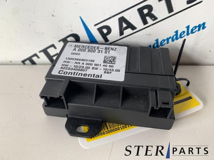 Usagé Module pompe carburant Mercedes E (W212) E-200 CDI 16V BlueEfficiency,BlueTEC Prix € 45,00 Règlement à la marge proposé par Sterparts Mercedes specialist