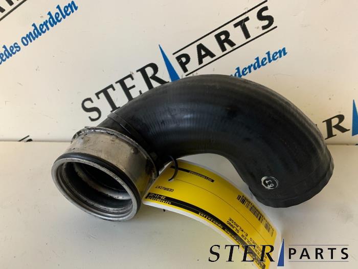 Intercooler hose Mercedes E 2.2 E-200 CDI 16V - 2105285582 611961