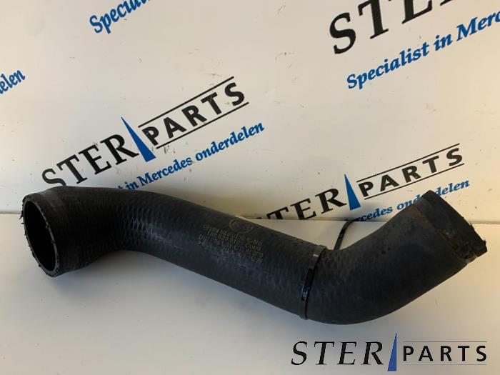 Gebrauchte Intercooler Schlauch Mercedes A (W168) 1.7 A-160 CDI 16V Preis € 15,00 Margenregelung angeboten von Sterparts Mercedes specialist