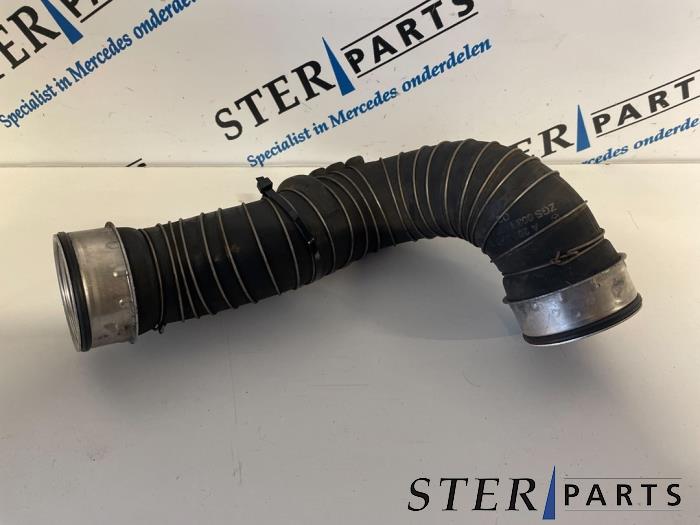 Gebrauchte Intercooler Schlauch Mercedes C (W203) 1.8 C-230K 16V Preis € 25,00 Margenregelung angeboten von Sterparts Mercedes specialist