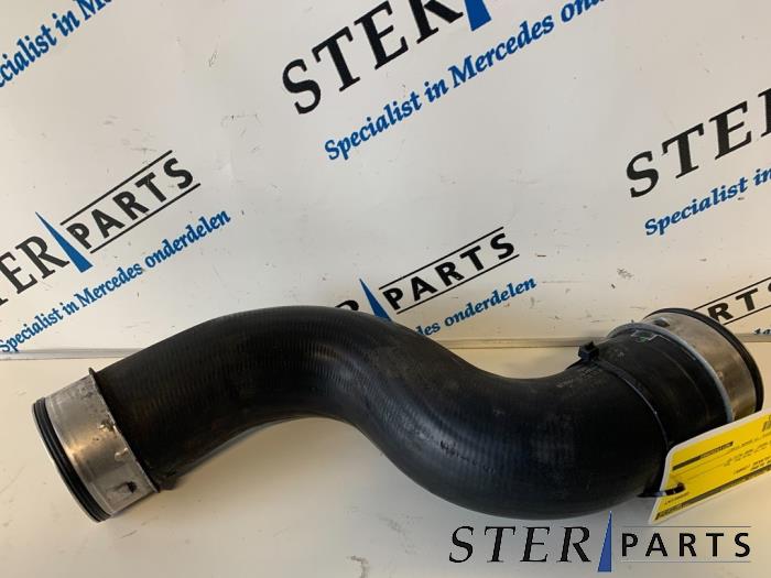 Gebrauchte Intercooler Schlauch Mercedes E (W211) 3.2 E-280 CDI 24V Preis € 19,95 Margenregelung angeboten von Sterparts Mercedes specialist