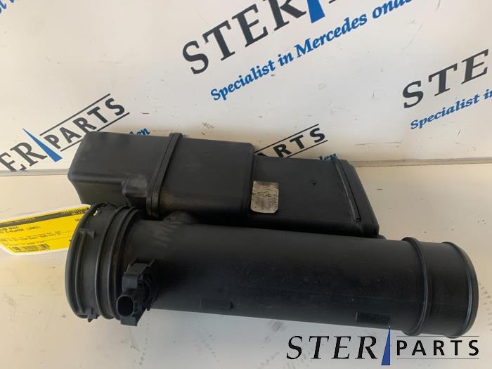 Gebrauchte Intercooler Rohr Mercedes E (W211) 2.2 E-200 CDI 16V Preis € 20,00 Margenregelung angeboten von Sterparts Mercedes specialist