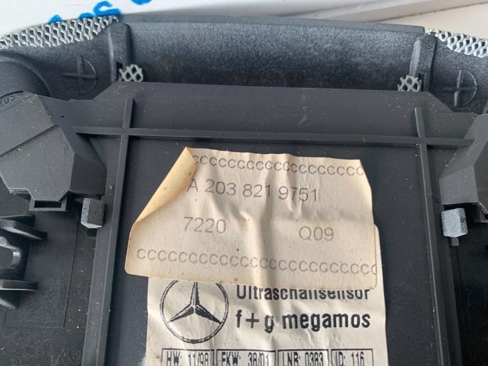 Czujnik alarmu z Mercedes-Benz C (W203) 2.2 C-200 CDI 16V 2002