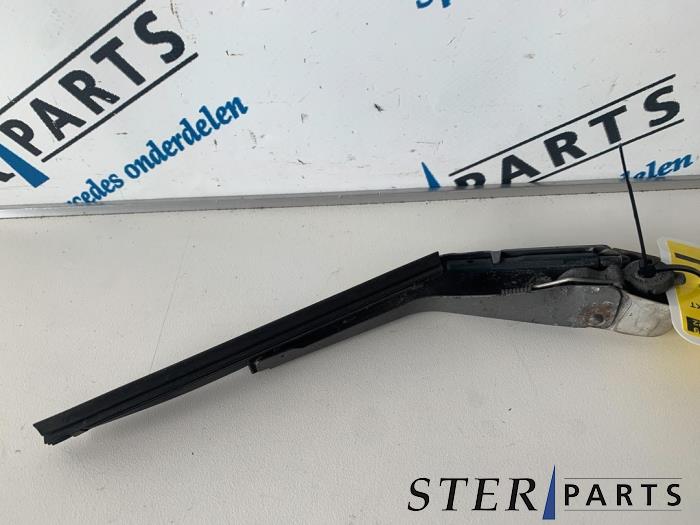 thumbnail image 2 of For MERCEDES W126 79-85 Fitting Gen1 Serie Headlight Wiper Blade Part Number :A1268200245 2 of 11