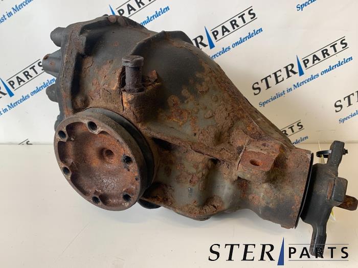 Begagnade Bakre differential Mercedes S (W220) 5.8 S-600L V12 36V Pris € 175,00 Marginaltabell erbjuds av Sterparts Mercedes specialist