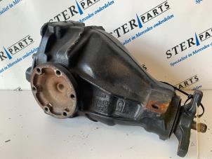 Used Rear differential Mercedes C (W203) 2.2 C-200 CDI 16V Price € 175,00 Margin scheme offered by Sterparts Mercedes specialist
